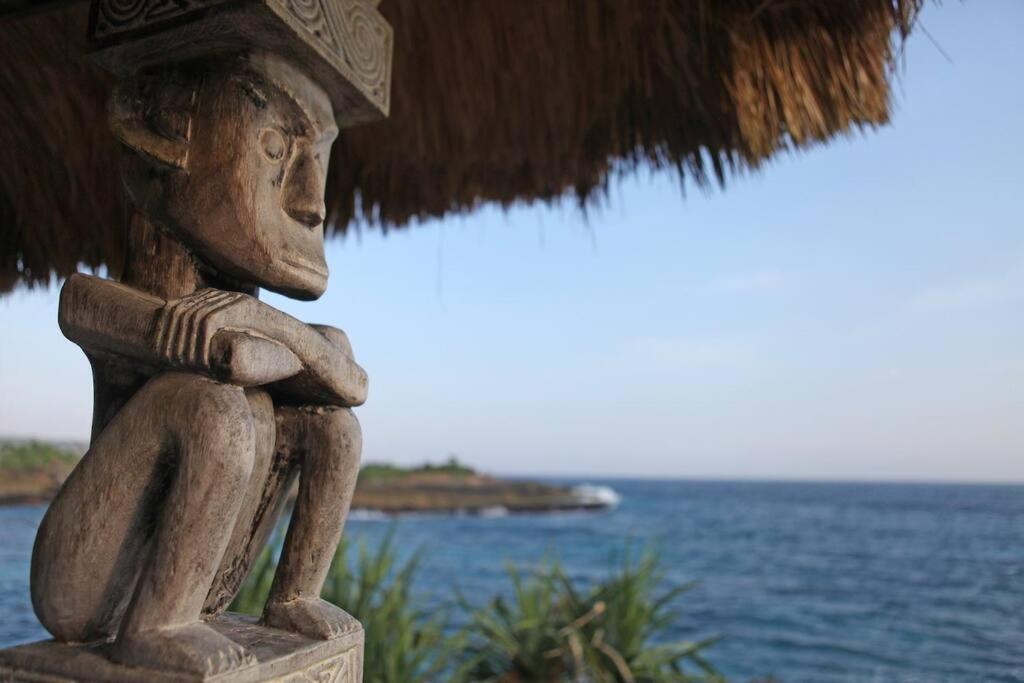 Villa Lumba Lumba - Oceanfront & Spectacular View! Lembongan Buitenkant foto